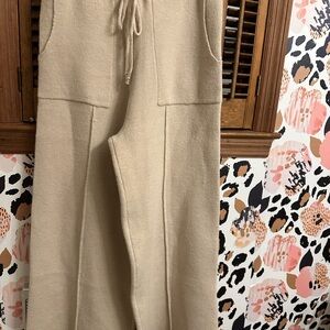 Women's Tan Pants